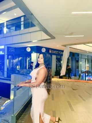 trans girl RishaRoy 6416375