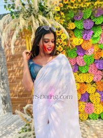 Rishiika Delhi TS escort 