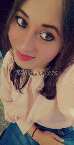 trans girl Riya26 6071025