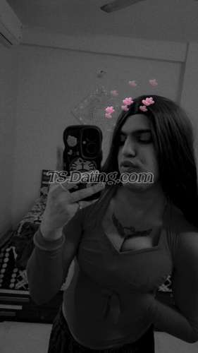 trans girl RiyaSinghTx 1602087