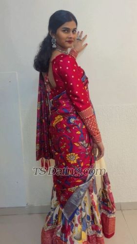 trans girl Riyabiswas 9517736