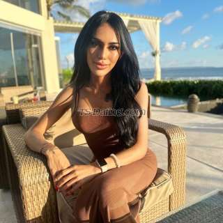 trans girl Rizkita 0866999