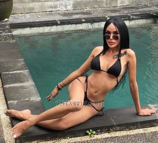 trans girl Rizkita 9287511