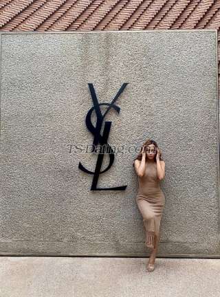 trans girl RobertaFoxx 7072882