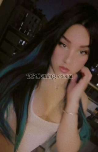 trans girl Rominitha 8772371