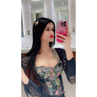 trans girl Roohshaikh 6387452