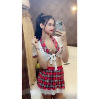 trans girl Roohshaikh 7753137