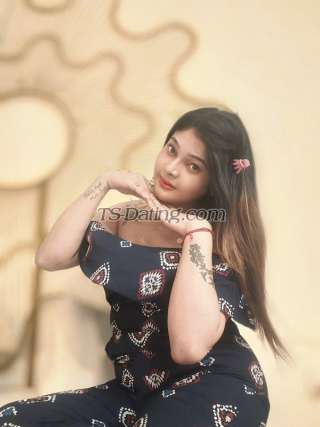 trans girl Rose9804 5608431