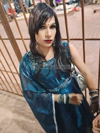 trans girl Roseangle 0248174