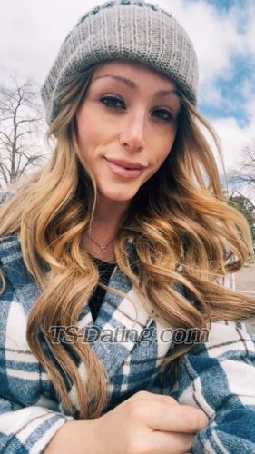 trans girl Rosemaryjoya 6425084