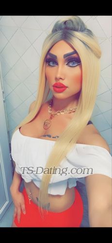 trans girl Roseroza98 1517090