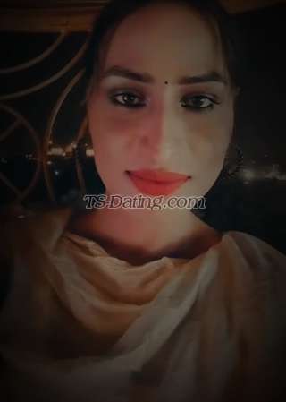 trans girl Roshni1996 8794392