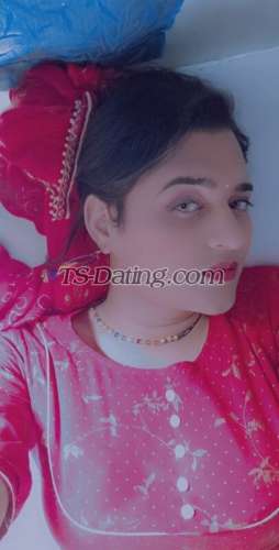 trans girl RoyalSimmi 6274527