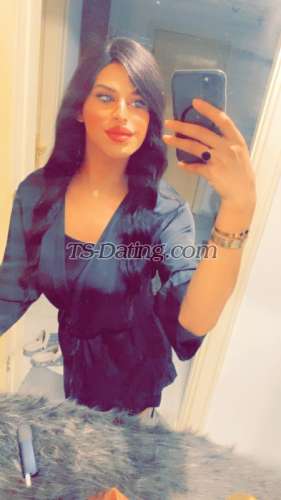 trans girl Rozenaa 2144584