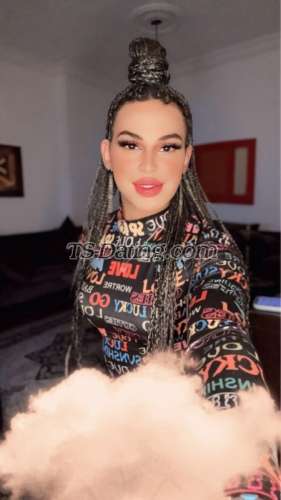 trans girl Rozenaa 3167119