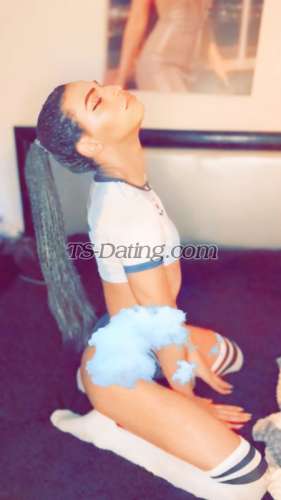 trans girl Rozenaa 4832065