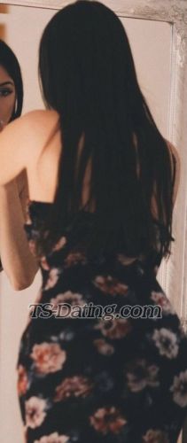 trans girl Rozzeh 2131448