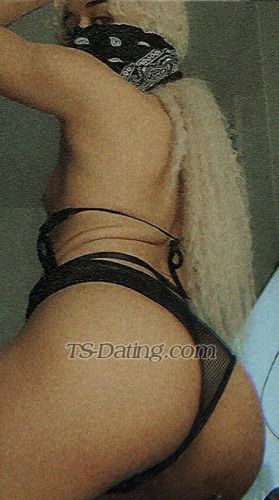 trans girl RubiLaRose 4681876