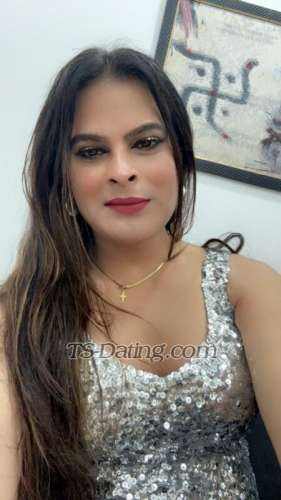 trans girl Rubiroy 2707224