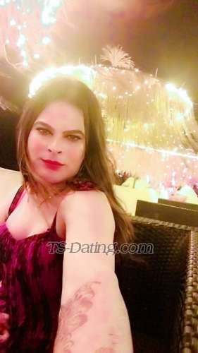 trans girl Rubiroy 2707312