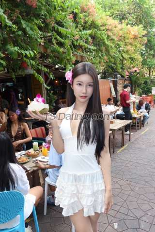 trans girl RubyBell159 2584925