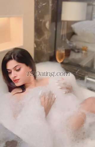 trans girl RubyRed 6215071