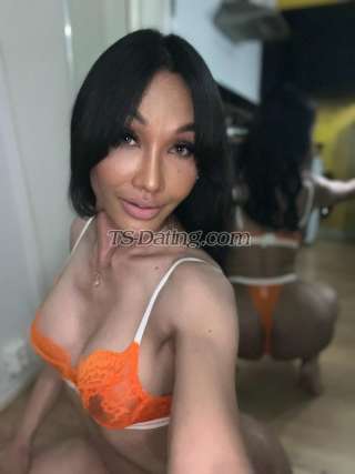 trans girl Rubyfoxy 6002165