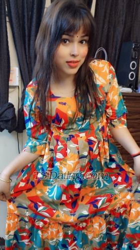 trans girl Ruchikatrans 0832587