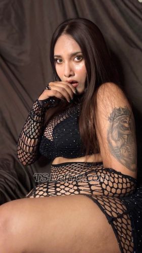 trans girl RumiRoy 5029354
