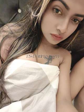 trans girl RusaRoy 2626800