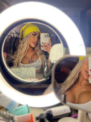 trans girl razaan88 2835382