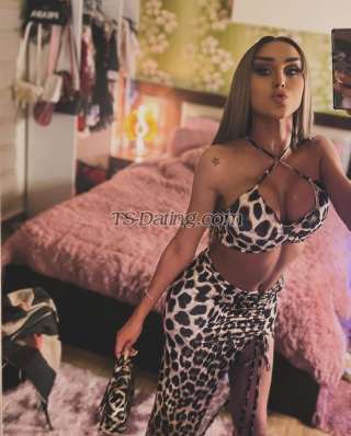 trans girl razaan88 3084656