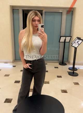 trans girl realsexlady 3109103