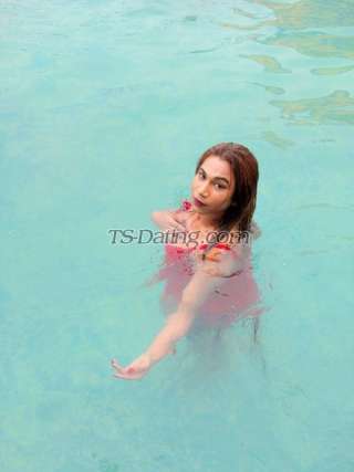 trans girl rheamalhotra 2997360