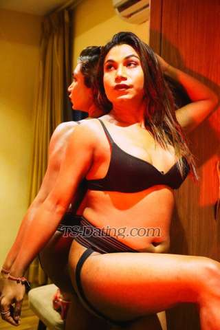 trans girl rheamalhotra 9313360