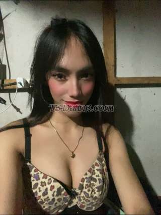 trans girl riveralexi01 4716353