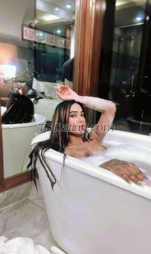 trans girl rosytop 1447403