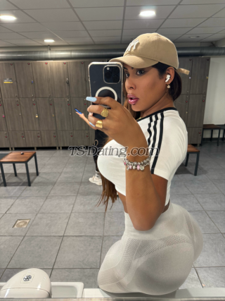 trans girl SAMILLYPARIS 8965223