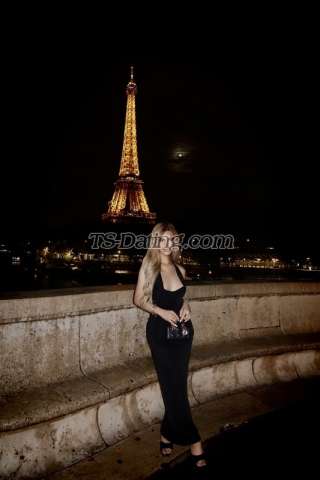 trans girl SEXYarrianeTS 0673517