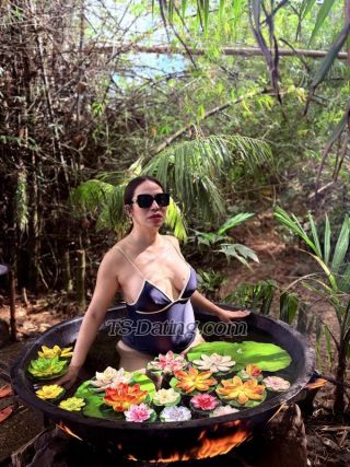 trans girl SGbelle 4234037 trans girl SGbelle 4234037