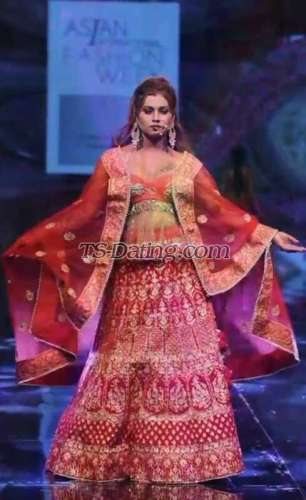 trans girl SHREYA 5239371 trans girl SHREYA 5239371