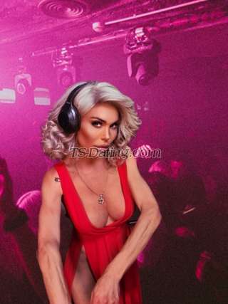 trans girl SIENNATRANS 4274558 trans girl SIENNATRANS 4274558