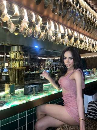 trans girl SMILESMILE 6532133