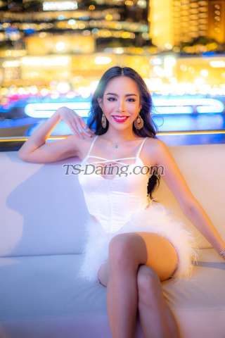 trans girl SMILESMILE 9720954