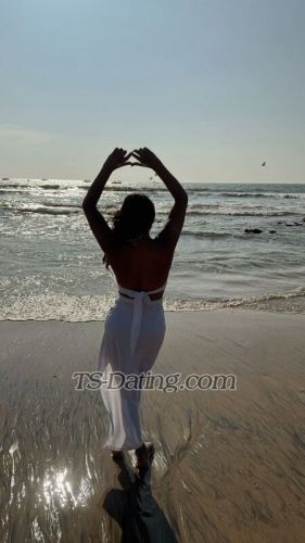 trans girl Saarakhan 6944598