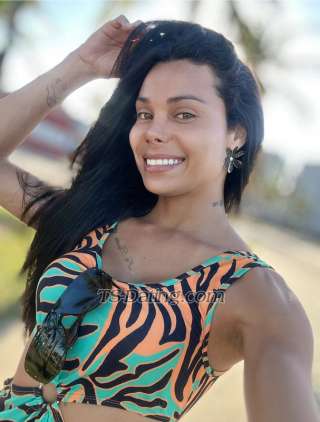 trans girl Sabrinadias 9909027