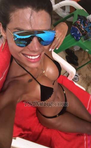 trans girl Sabrinadias 9911500