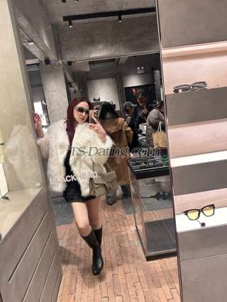 trans girl Sailorsaysay 3391532