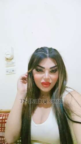 trans girl Sallyqween 8878334