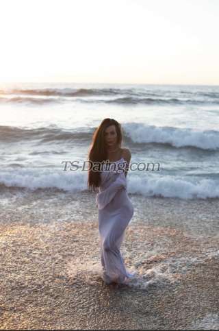 trans girl Bhetanymahzu 6778017